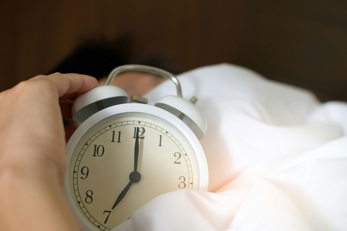 An energy treatment can help you not to get up before the alarm clock